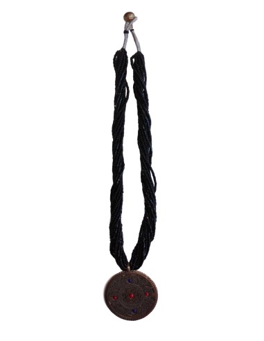 Photo de Collier en perle noire avec double amulette Om sanscrit - encens.business - Boutique ésotérique en ligne - vente de Collier e