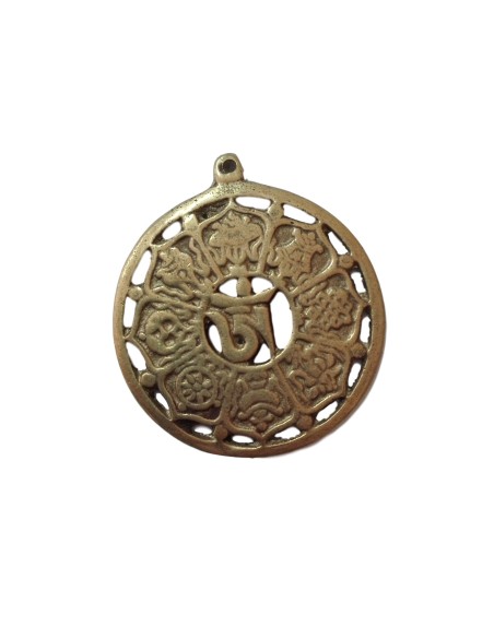 Photo de Amulette Om roue de la vie en métal doré - encens.business - Boutique ésotérique en ligne - vente de Amulette Om roue de la v