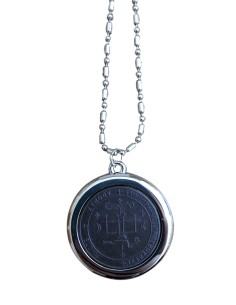 Photo de Talisman Quantum en lave volcanique - encens.business - Boutique ésotérique en ligne - vente de Talisman Quantum en lave volc