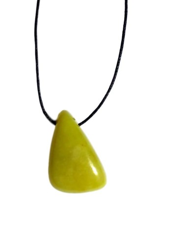 Photo de Pendentif triface percé en Jade - encens.business - Boutique ésotérique en ligne - vente de Pendentif triface percé en Jade