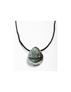 Photo de Pendentif semi poli en labradorite - encens.business - Boutique ésotérique en ligne - vente de Pendentif semi poli en labrado