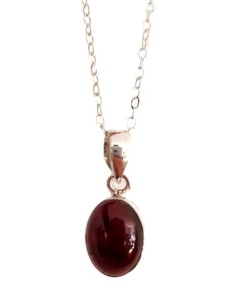 Photo de Pendentif cerclé en argent et hessonite avec sa chaîne - encens.business - Boutique ésotérique en ligne - vente de Pendentif 
