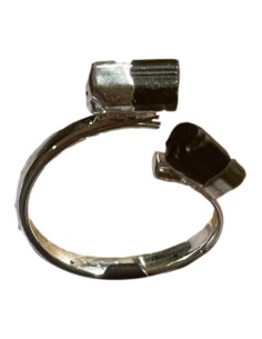 Photo de bague réglable en métal argenté et pointe de tourmaline - encens.business - Boutique ésotérique en ligne - vente de bague rég
