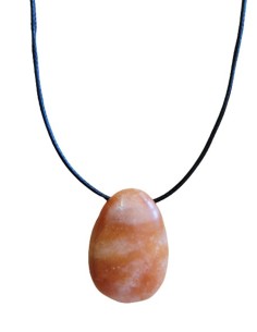 Photo de Pendentif percé XL en aventurine orange - encens.business - Boutique ésotérique en ligne - vente de Pendentif percé XL en ave